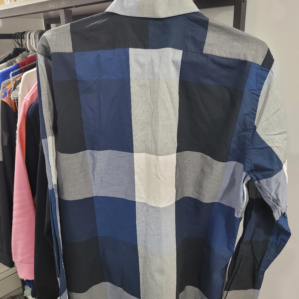 Express button down shirt - Picture 3 of 3